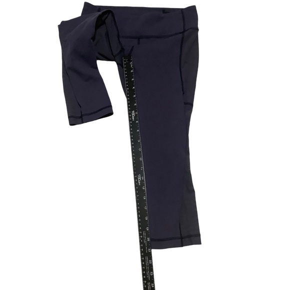 Lululemon Breathe Easy Crop Sz 6 Cadet Blue - Picture 7 of 12